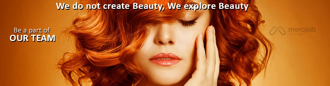 Ladies Beautician